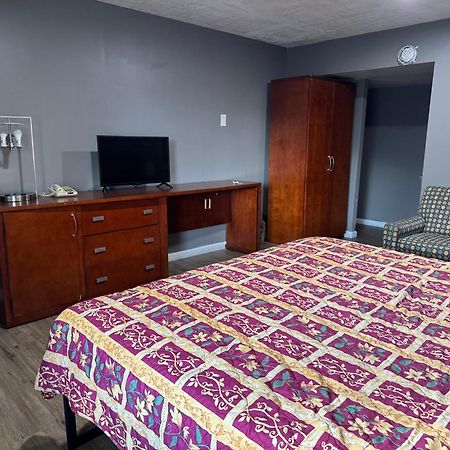 Budget Inn New Cumberland-Harrisburg-Hershey-York Екстериор снимка